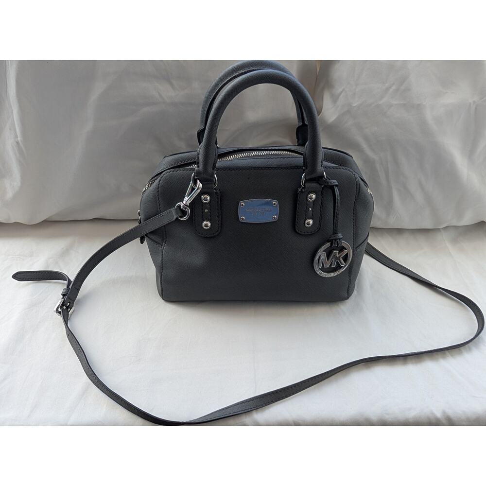 Michael Kors Reese Gray Saffiano Zip Satchel Top Handle Bag Crossbody Strap - Picture 2 of 14